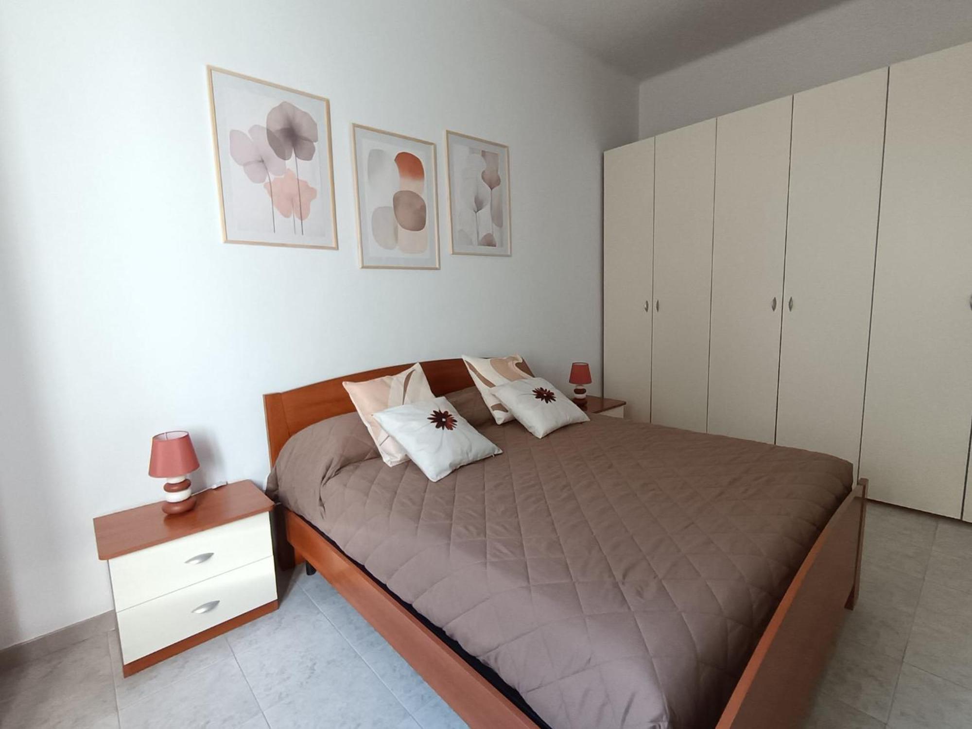 M'house 22